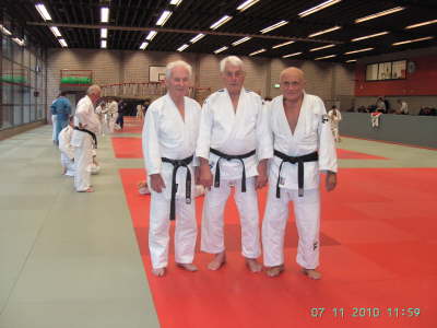 Sonntag, 07.11.2010. Training BLZ Kln. Georg Joh. Reinartz, seit 30.10.10, 6. Dan.