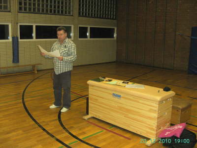 Montag, 20.12.2010. Karate Kyu-Prfung in der TH Von-Bodelschwingh-Str.