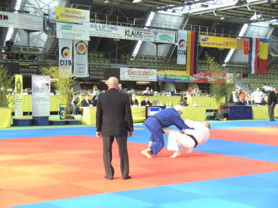 Besichtigungen und Treffen in Shanghai, Xi'an und Peking.